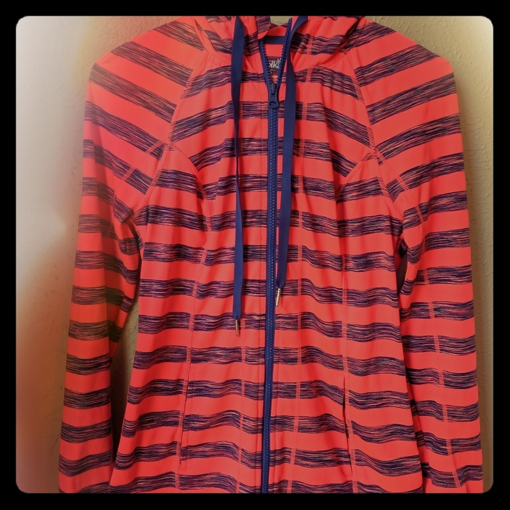 Lukka Athletic Jacket and Capri Pants - Small